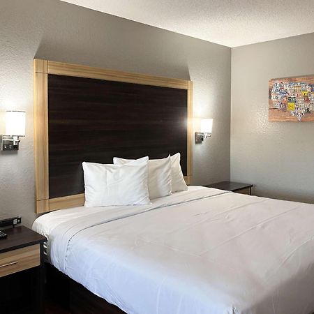 Motel 6 Prattville Al Bagian luar foto