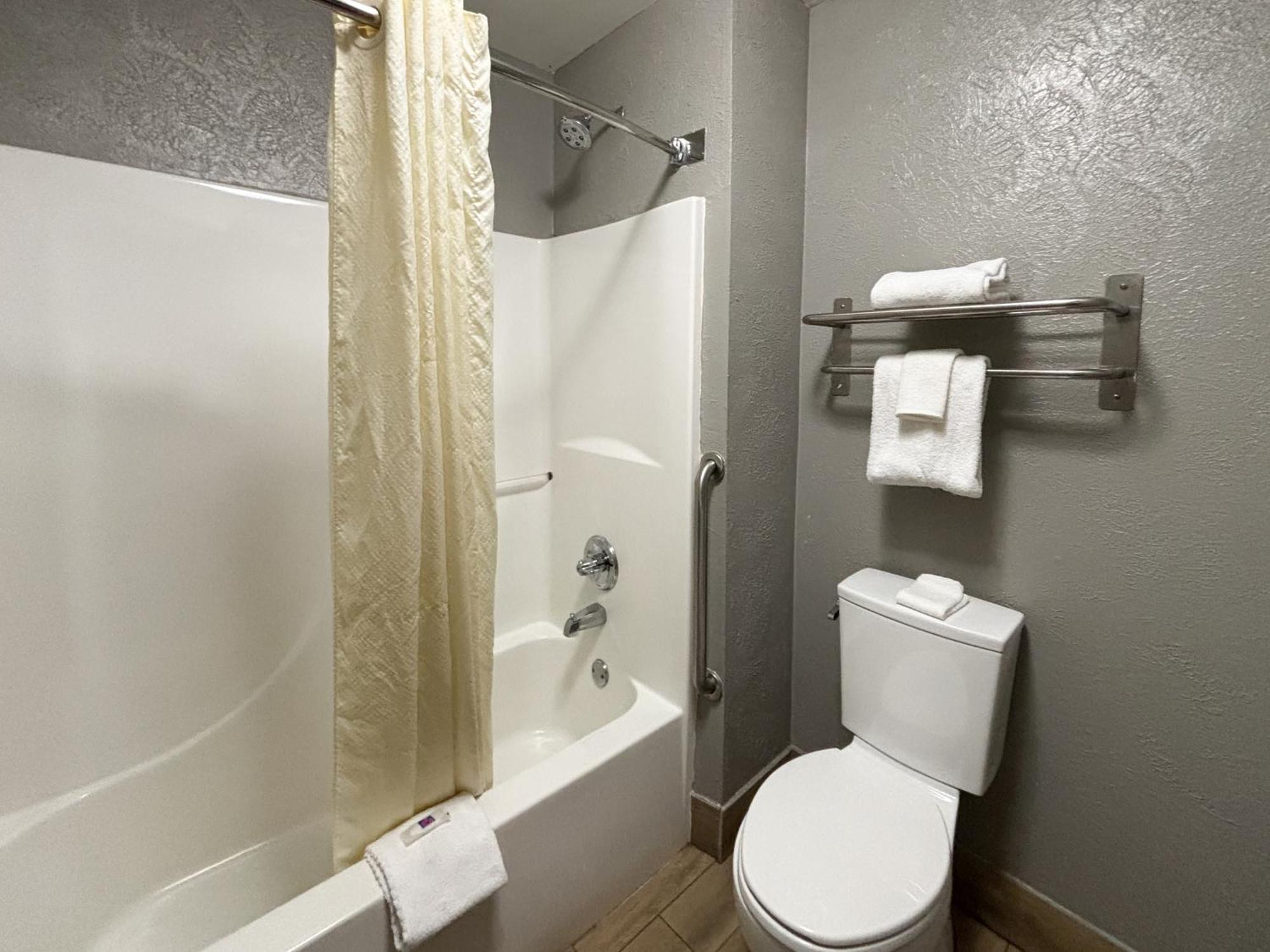 Motel 6 Prattville Al Bagian luar foto